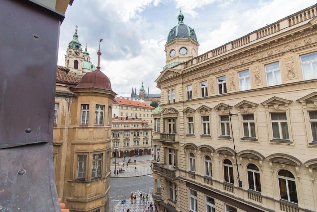 Charles Bridge Tower / Prague Castle View Apartment Exterior photo